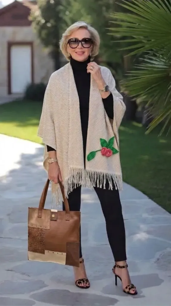Pashmina Alba con detalles Crochet